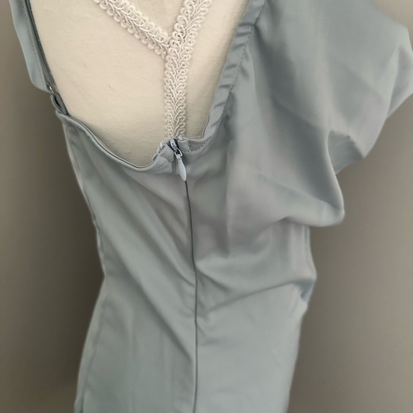 Pretty Little Thing NEW Starfish Detail Cowl Neck Shift Dress - Picture 4 of 9